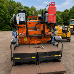 CATERPILLAR AP300