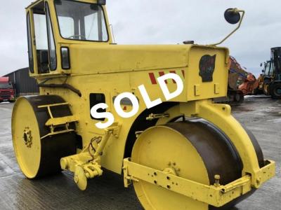 WALLIS & STEEVENS 3-PIN DEADWEIGHT ROLLER