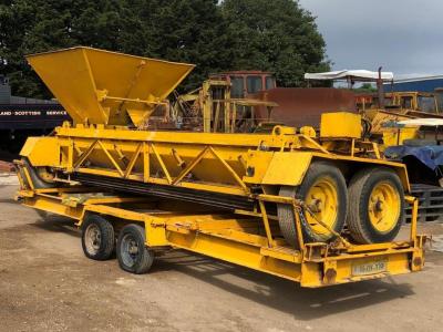 BENFORD 14' CHIP SPREADER